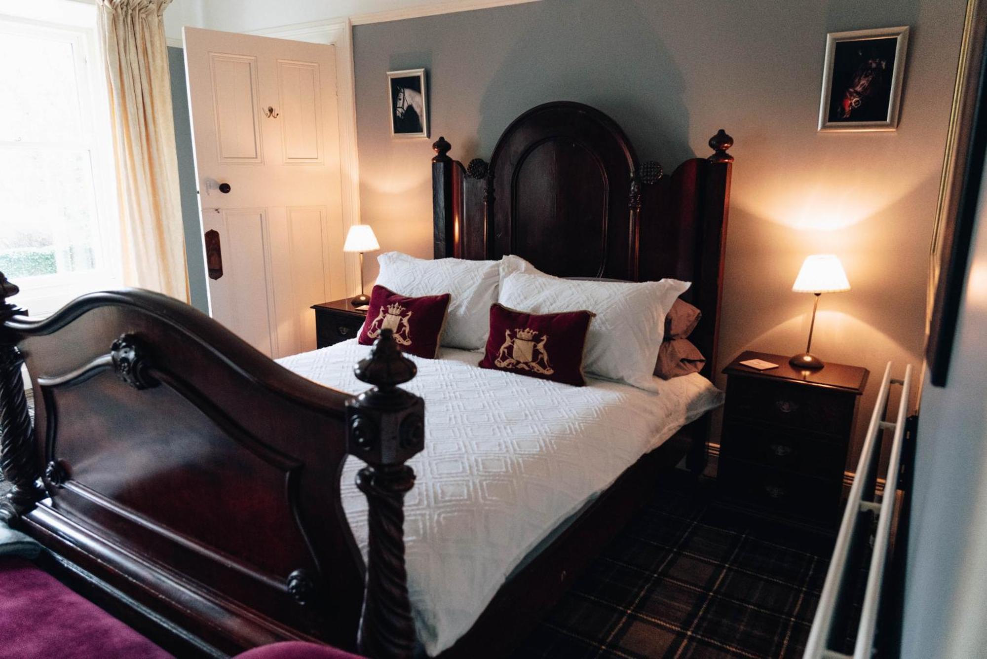 Luxury Accommodation In County Antrim With Riverside Hot Tub Kells Exteriér fotografie