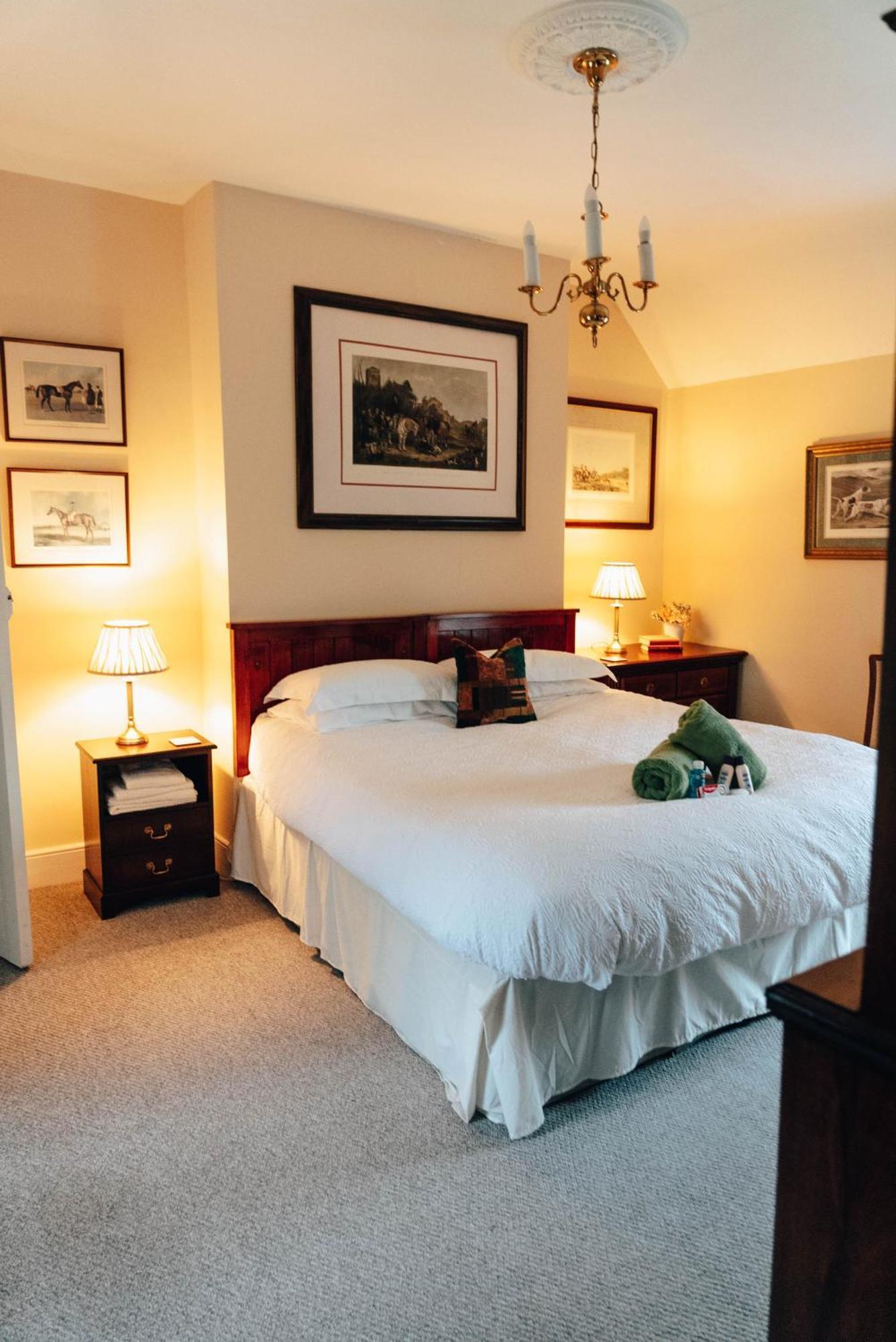 Luxury Accommodation In County Antrim With Riverside Hot Tub Kells Exteriér fotografie